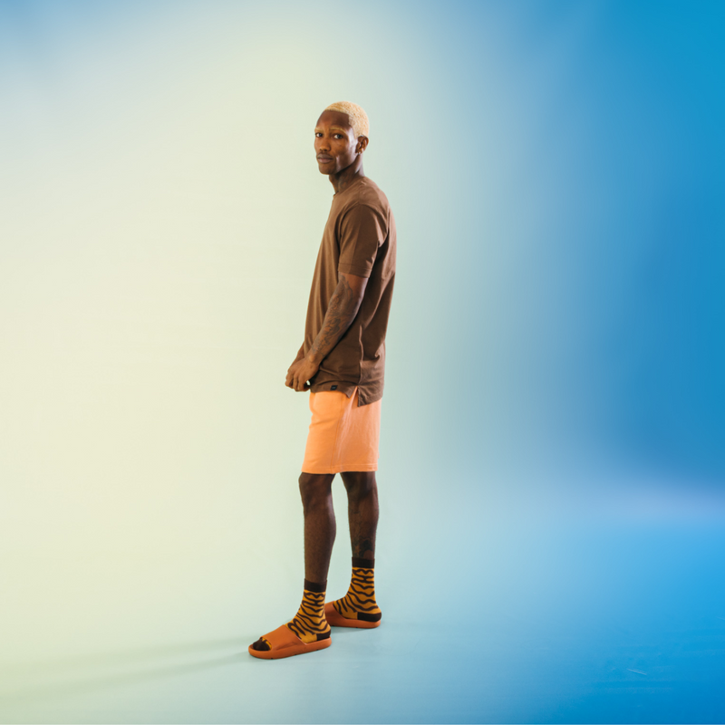 EAT MY SOCKS Éclair au Chocolat, Kojinės EKLERAS - Plikytas Pyragaitis su Šokoladu, žaismingos spalvotos kojinės, Originali dovana vyrams, moterims, vaikams ir paaugliams, universalus dydis, pyragaičio formos kojinės