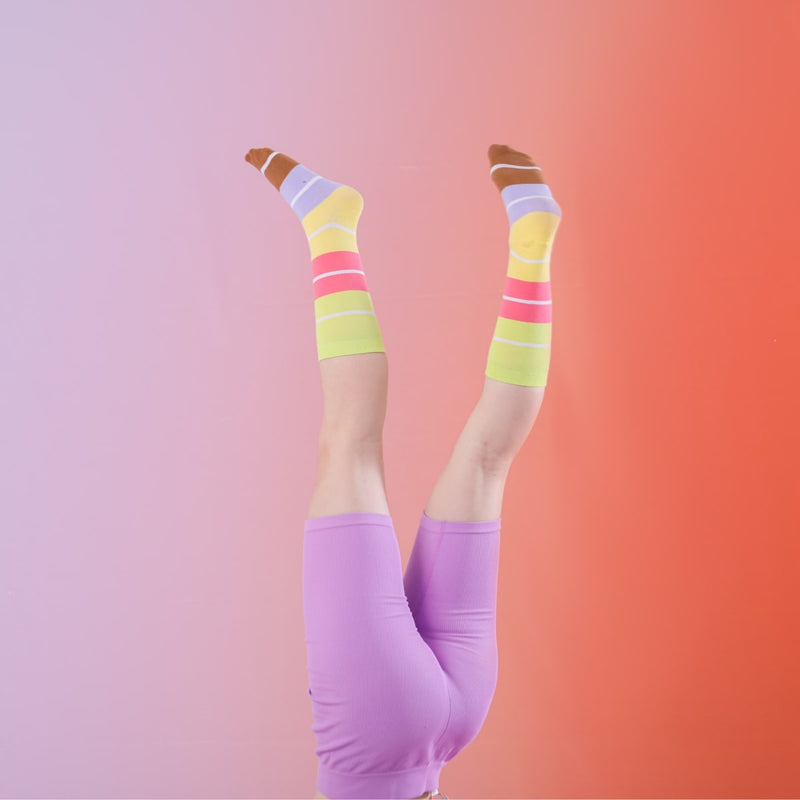 Kojinės Sausainiai Makarunai, žaismingos spalvotos kojinės, Originali dovana vyrams, moterims, vaikams ir paaugliams, universalus dydis, Macaron pyragaičių formos kojinės  - EAT MY SOCKS Bon Macaron