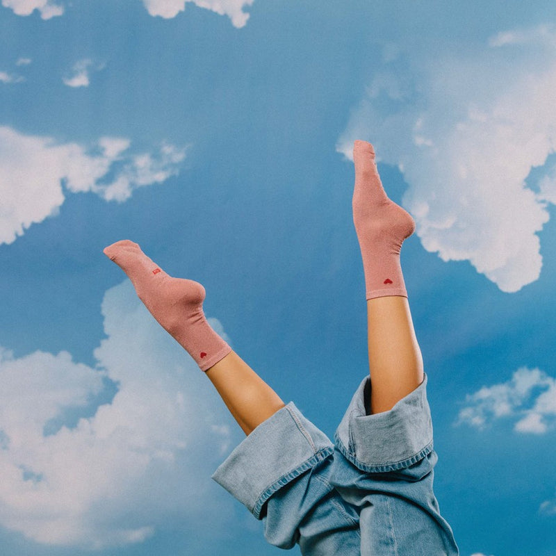 Kojinės Širdis, žaismingos spalvotos kojinės, Originali dovana vyrams, moterims, vaikams ir paaugliams, universalus dydis, širdies formos kojinės  - EAT MY SOCKS Love Me