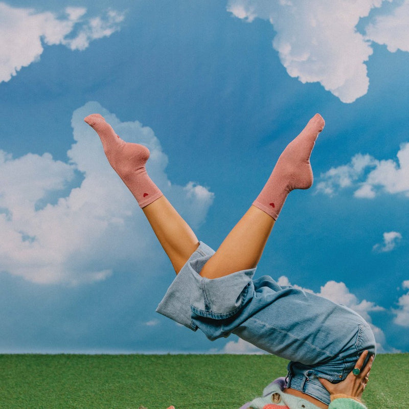 Kojinės Širdis, žaismingos spalvotos kojinės, Originali dovana vyrams, moterims, vaikams ir paaugliams, universalus dydis, širdies formos kojinės  - EAT MY SOCKS Love Me