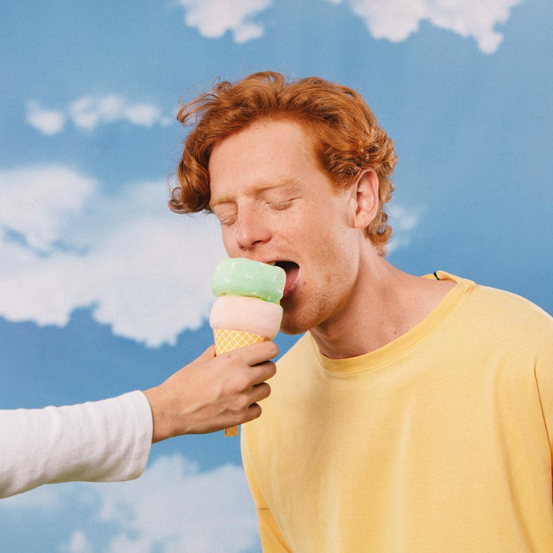 EAT MY SOCKS Dolce Gelato, Kojinės Ledai Traškiame Vaflyje, žaismingos spalvotos kojinės, Originali dovana vyrams, moterims, vaikams ir paaugliams, universalus dydis, vaisinių ledų formos kojinės