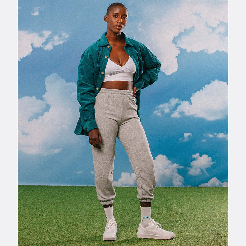 Kojinės Balta Katė, žaismingos spalvotos kojinės, Originali dovana vyrams, moterims, vaikams ir paaugliams, universalus dydis, baltos katės formos kojinės - EAT MY SOCKS White Cat Walk