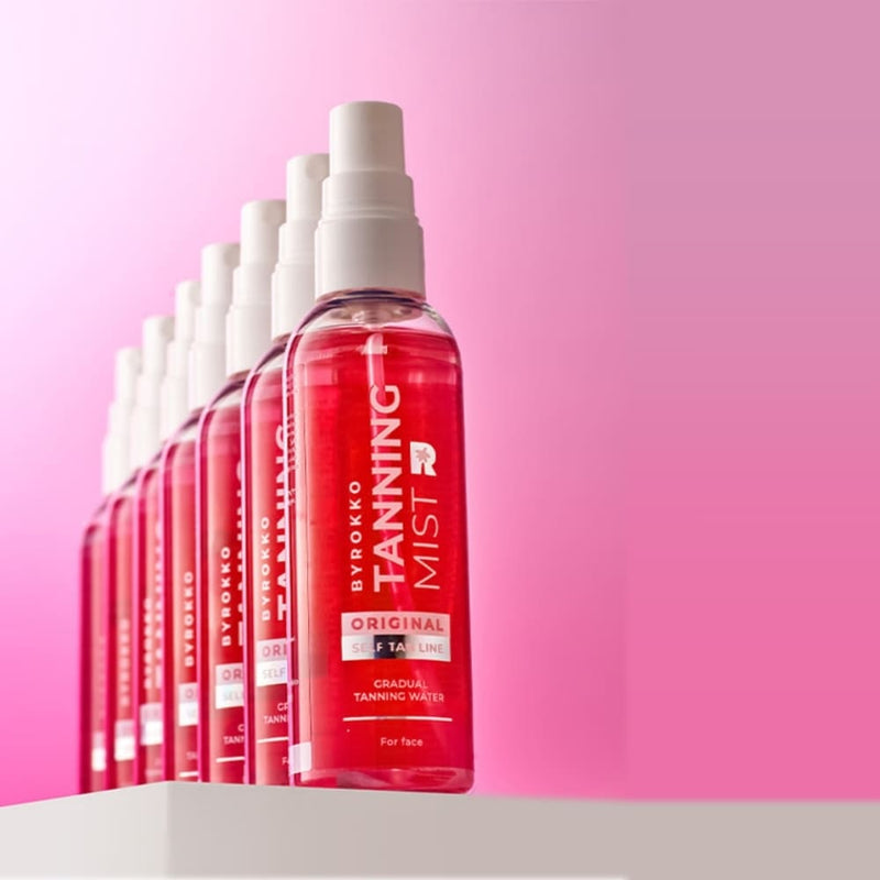 BYROKKO Strawberry tanning mist - Braškių kvapo laipsniško įdegio vanduo veidui