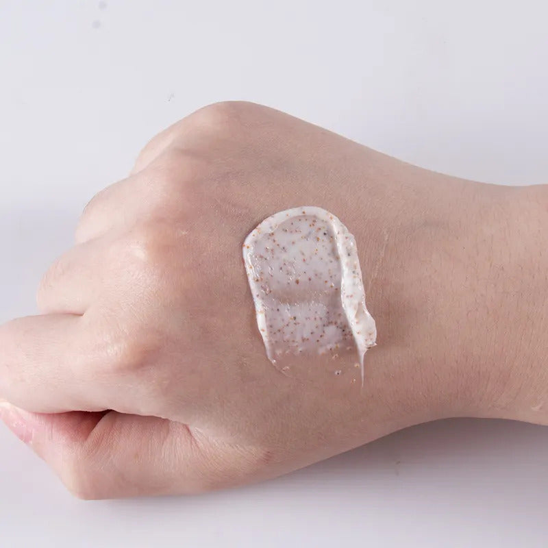 Profesionalus veido šveitiklis su Sraigių sekretu ir Abrikosų kauliukų pudra, mėginėlis - Cleopatre Beauty