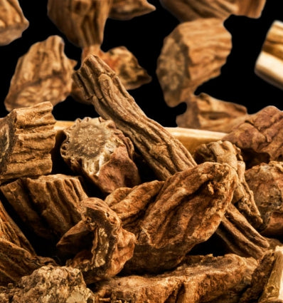 YODEYMA Legend kvepalai sudėtis - natūralūs ingredientai ir eteriniai aliejai