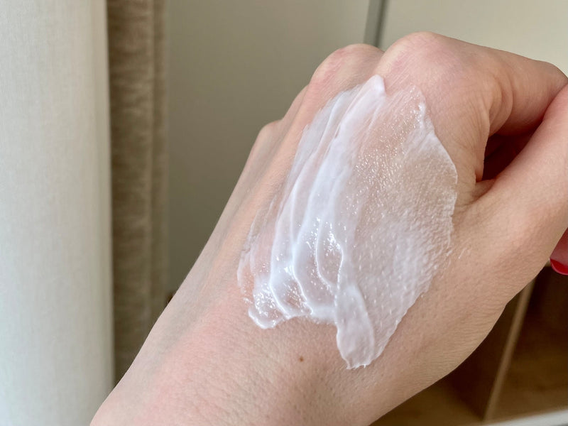 La Sultane de Saba  veido kaukė,veido pilingas,taukmedžio sviestas,veido serumas,kuno losijonas,kuno kremas,juodasis muilas,veido pilingas kuno pilngas veido kremas Kūno aliejai kūnui  kuno kvepalai, kuno dulksna,veido dulksna ,grozioplanas.lt