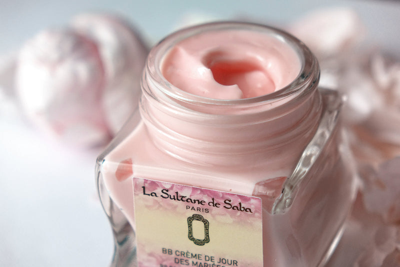 La Sultane de Saba  veido kaukė,veido pilingas,taukmedžio sviestas,veido serumas,kuno losijonas,kuno kremas,juodasis muilas,veido pilingas kuno pilngas veido kremas Kūno aliejai kūnui  kuno kvepalai, kuno dulksna,veido dulksna ,grozioplanas.lt