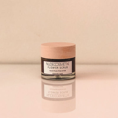 Natūralus rožių žiedlapių veido ir lūpų šveitiklis - NUDECOSMETIK