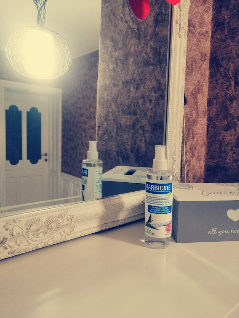 Dezinfekcinis skystis rankoms | BARBICIDE hand disinfection 250 ml - AurelijosSPA