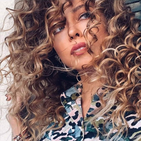 HH Simonsen ROD VS1 Keramikinis Plaukų Garbanojimo Įrankis formuoja smulkias ir natūralias garbanas bei apsaugo plaukus nuo karščio