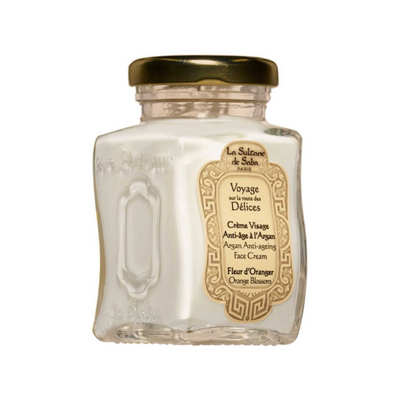 La Sultane de Saba  veido kaukė,veido pilingas,taukmedžio sviestas,veido serumas,kuno losijonas,kuno kremas,juodasis muilas,veido pilingas kuno pilngas veido kremas Kūno aliejai kūnui  kuno kvepalai, kuno dulksna,veido dulksna ,grozioplanas.lt