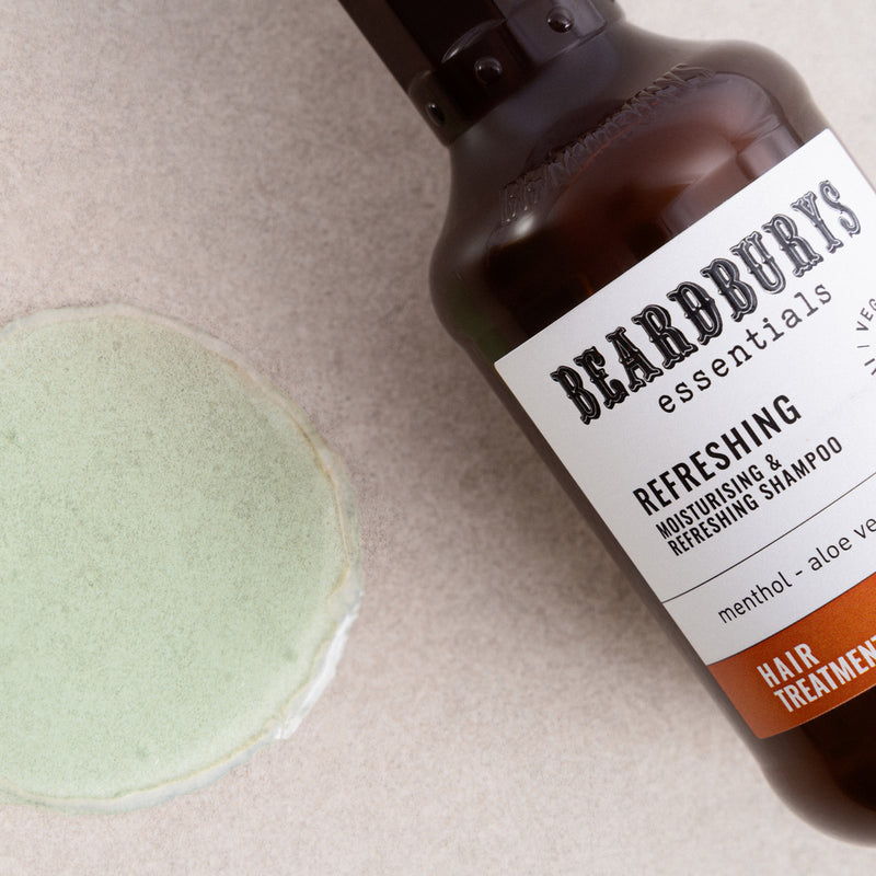 Beardburys Essential Refreshing Shampoo, Gaivinantis plaukų šampūnas su mentoliu, šaldančio efekto šampūnas, veganiškas šampūnas, šampūnas vyrams, vyriškas šampūnas, šampūnas storiems plaukams, šampūnas žiliems plaukams, šampūnas nuo pleiskanų